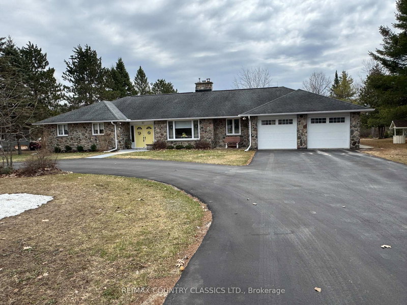 37 Golfview Dr, Bancroft, K0L 1C0 | Image 2