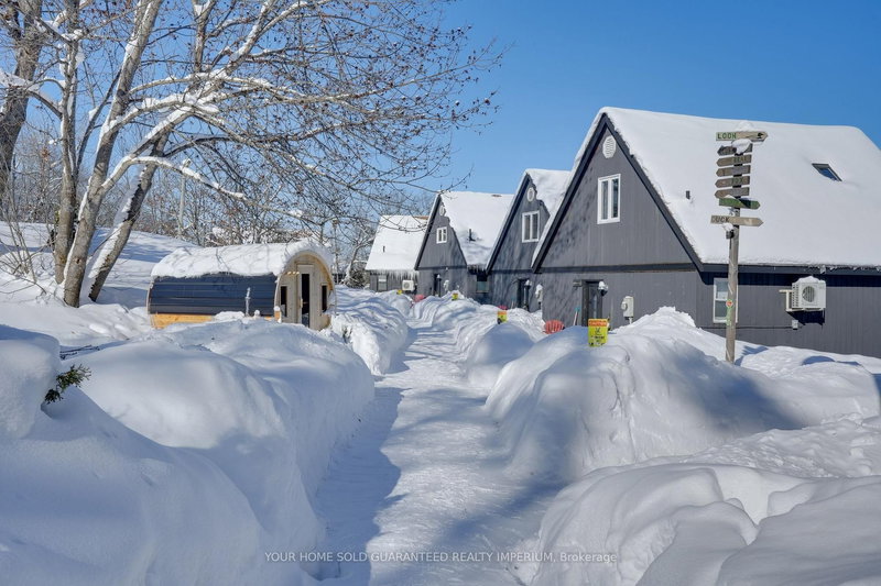 1912 Muskoka Rd/ Hwy 169 Rd, Gravenhurst, P1P 1R2 | Image 2