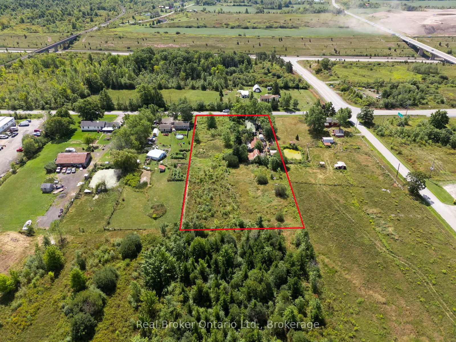 Listing Image 3
