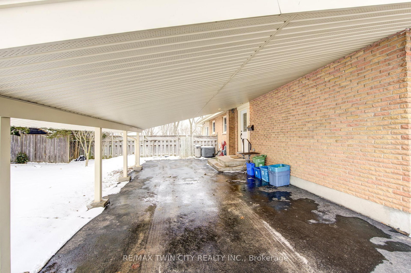 Listing Image 24