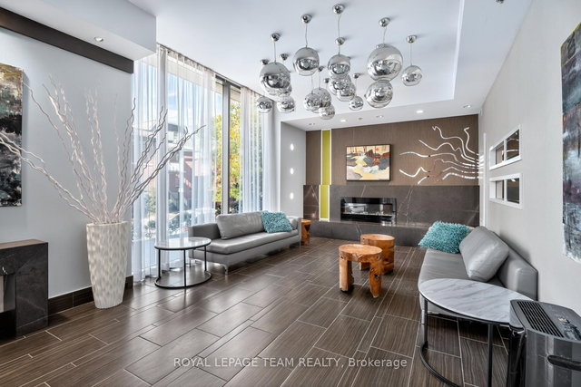 PH3 - 118 Holmwood Avenue