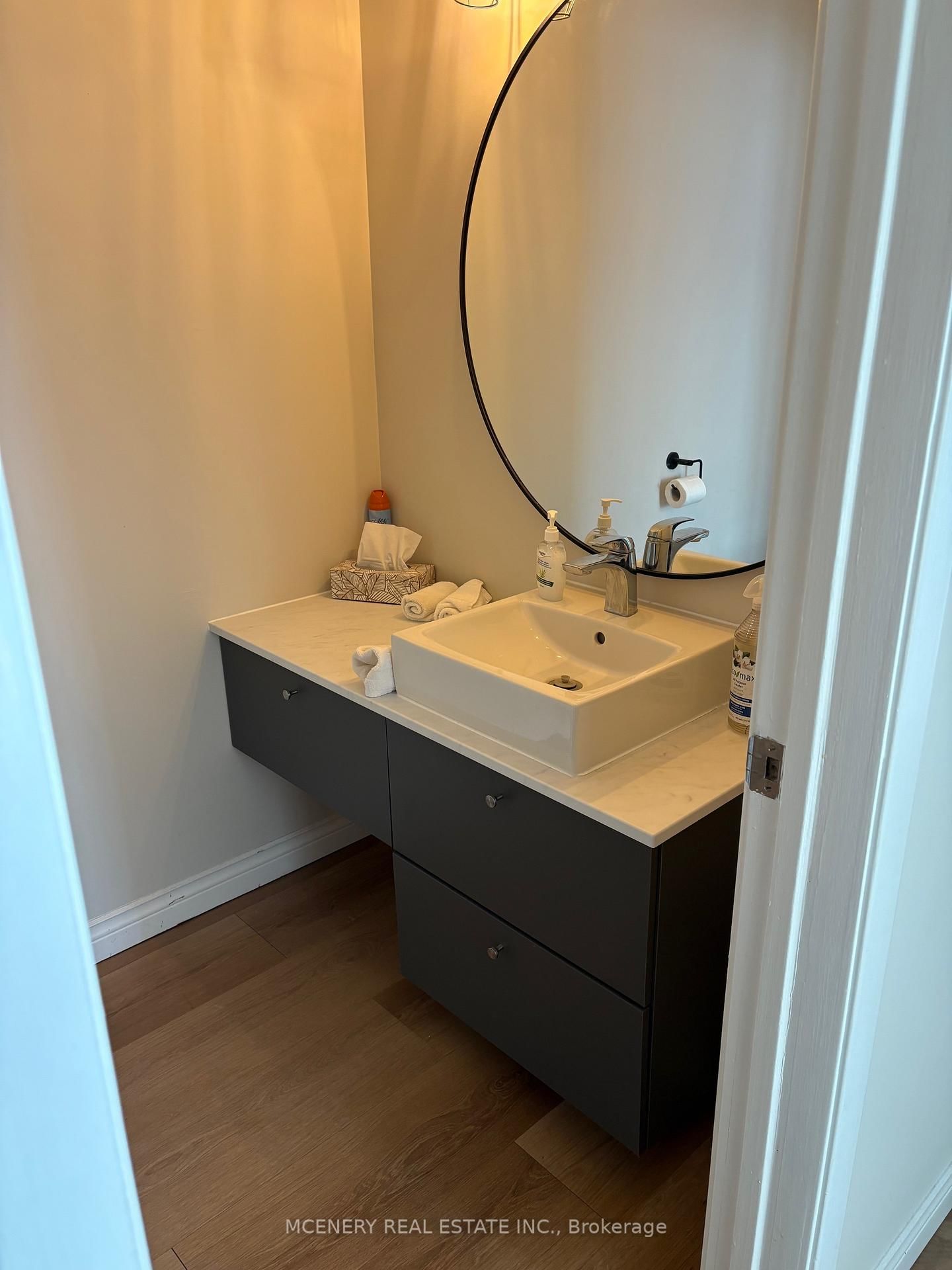 115 Trafalgar Road - Photo 10