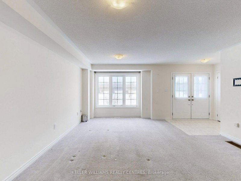 108 Clark St, Shelburne, L9V 3W9 | Image 3