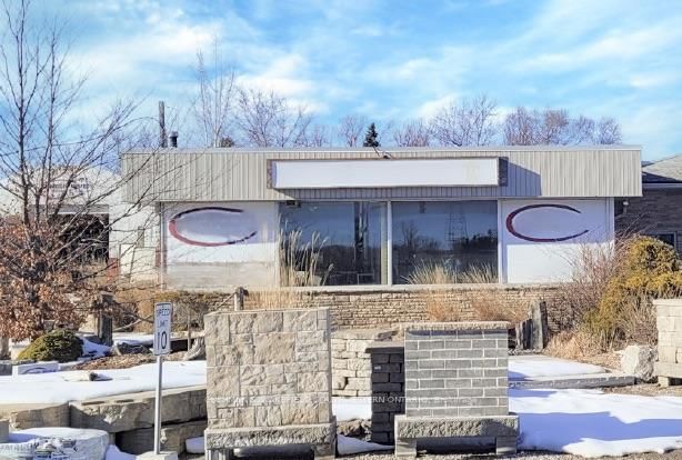 1891 Wharncliffe Road S - Photo 2