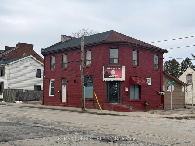 Unit 3 - 267 Catharine Street N