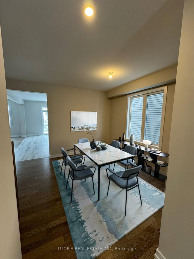 110 Hackamore Crescent