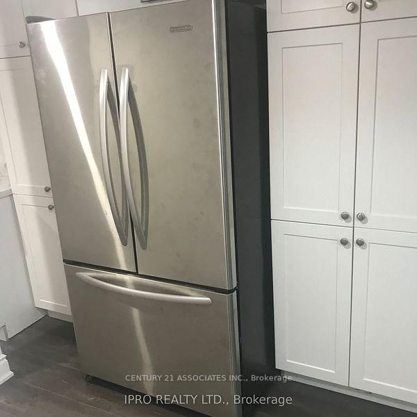 8 Stillwater Crescent, Unit Basement - Photo 12