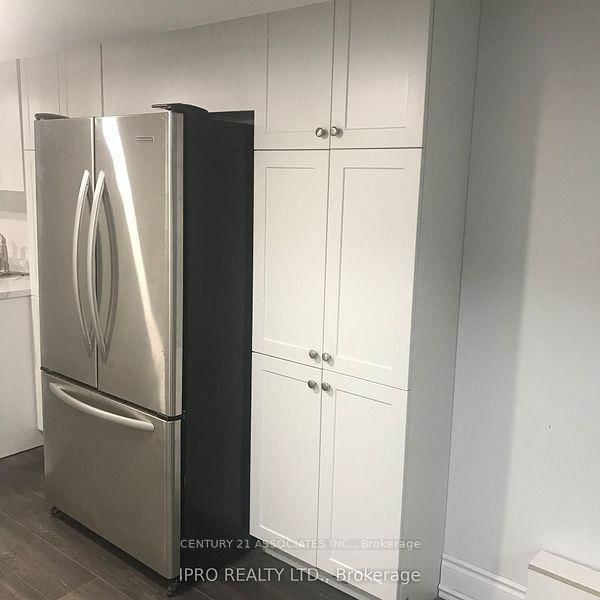 8 Stillwater Crescent, Unit Basement - Photo 13