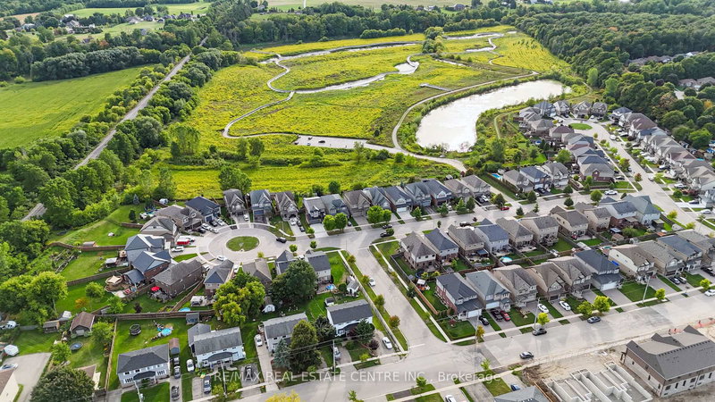 56 Smith's Creek Dr, Wilmot, N3A 0B3 | Image 3