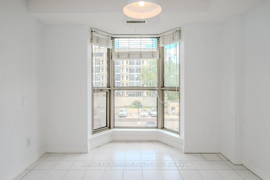 Condo for sale at 302 (B)-67 Caroline Street, Hamilton, Ontario, L8P 3K6 - Durand - MLS: X12824842