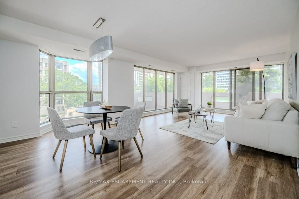 Condo for sale at 302 (B)-67 Caroline Street, Hamilton, Ontario, L8P 3K6 - Durand - MLS: X12824842