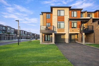 Townhouse sold at 130-590 NORTH SERVICE Road, Hamilton, Ontario, L8E 0K5 - Lakeshore - MLS: X12824902
