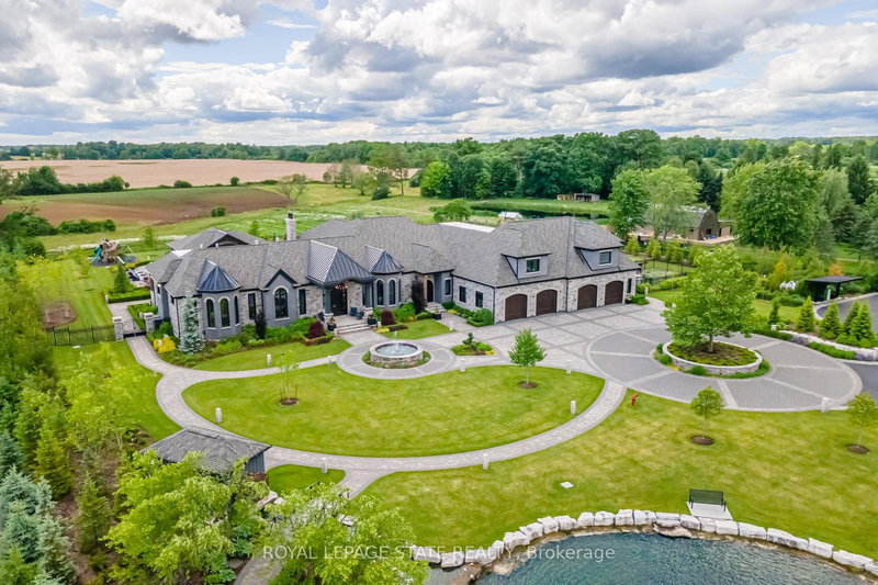 1272 Fiddlers Green Rd, Hamilton, L9G 3L1 | Image 2