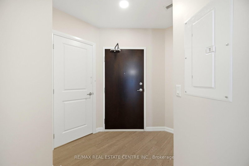 114 - 778 Laurelwood Dr S, Waterloo, N2V 0G3 | Image 3