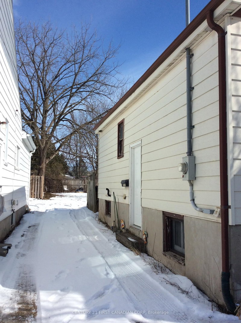 72 Lyman St, London East, N5Y 1M6 | Image 2