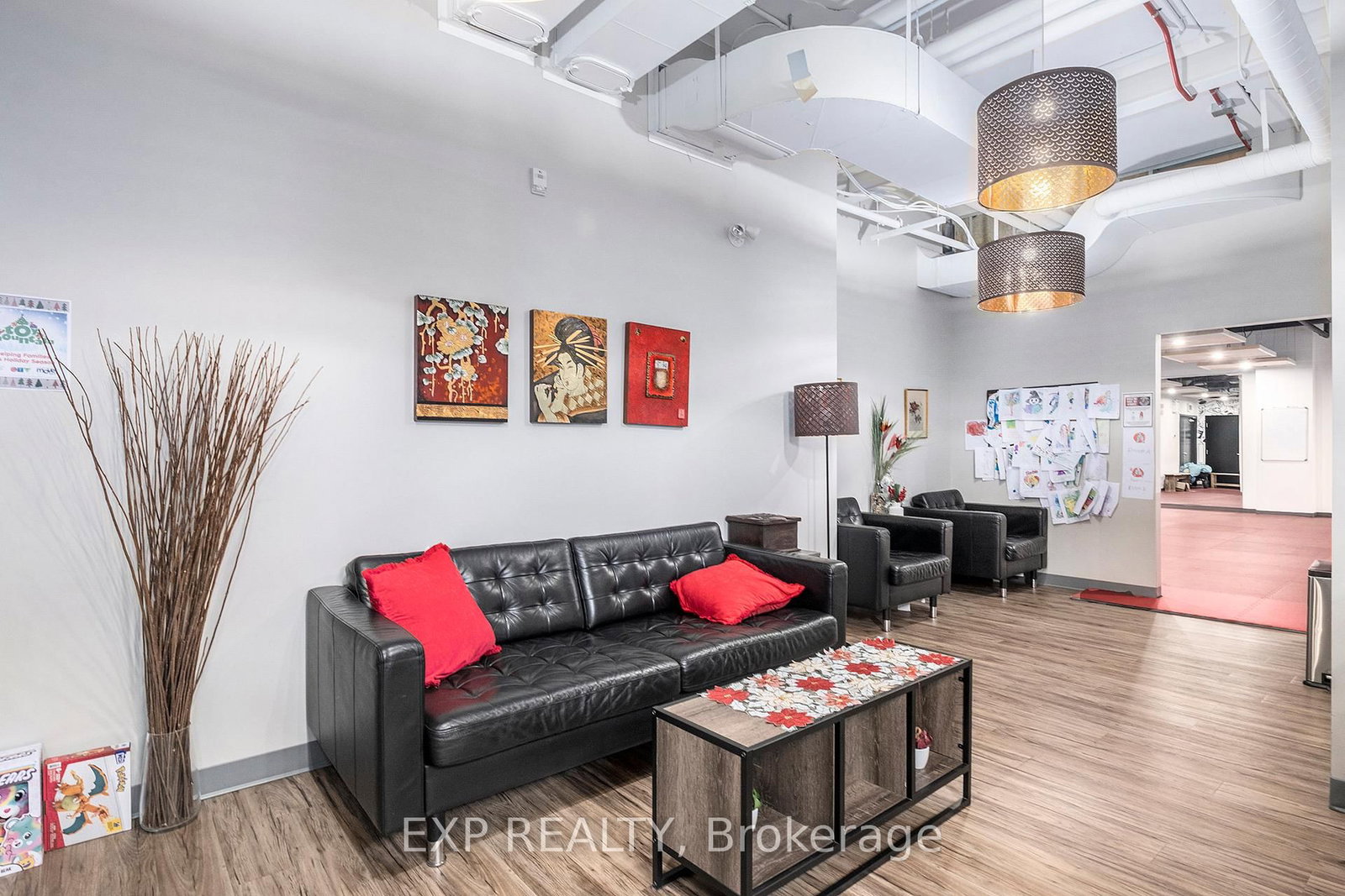 511 Lacolle Way, Unit lower - Photo 4