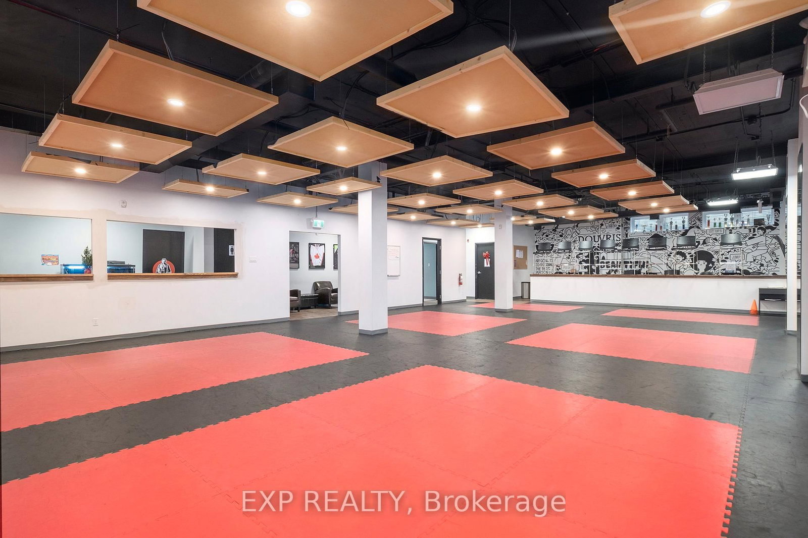 511 Lacolle Way, Unit lower - Photo 8