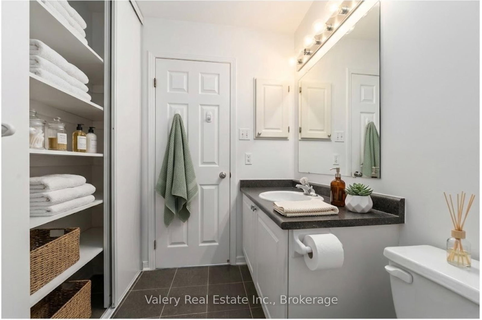 Townhouse for sale at 62 Astoria Crescent, Ottawa, Ontario, K2G 6E7 - Barrhaven East - MLS: X12825364