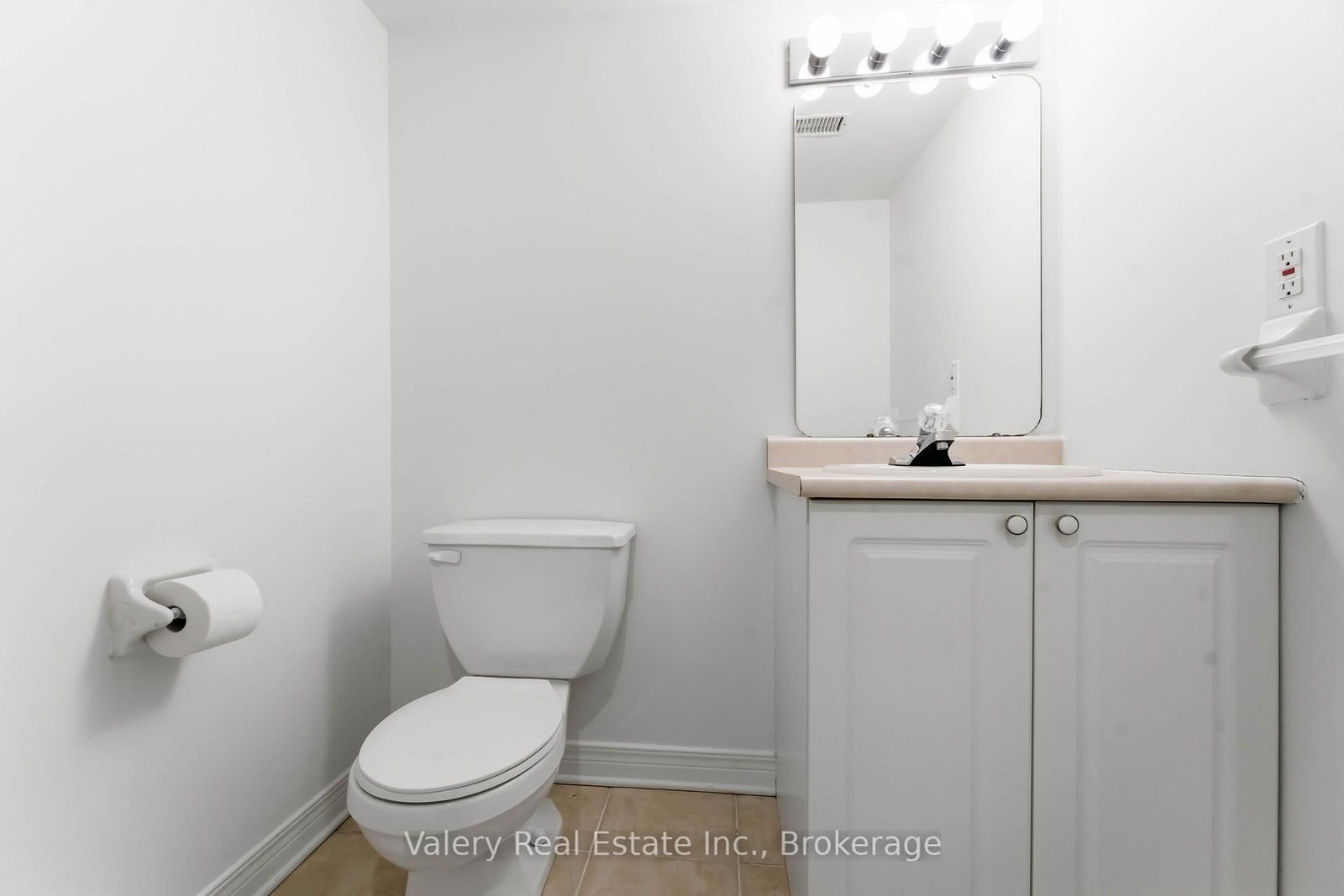 Townhouse for sale at 62 Astoria Crescent, Ottawa, Ontario, K2G 6E7 - Barrhaven East - MLS: X12825364