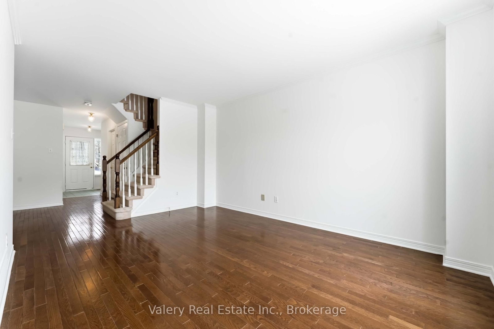 Townhouse for sale at 62 Astoria Crescent, Ottawa, Ontario, K2G 6E7 - Barrhaven East - MLS: X12825364