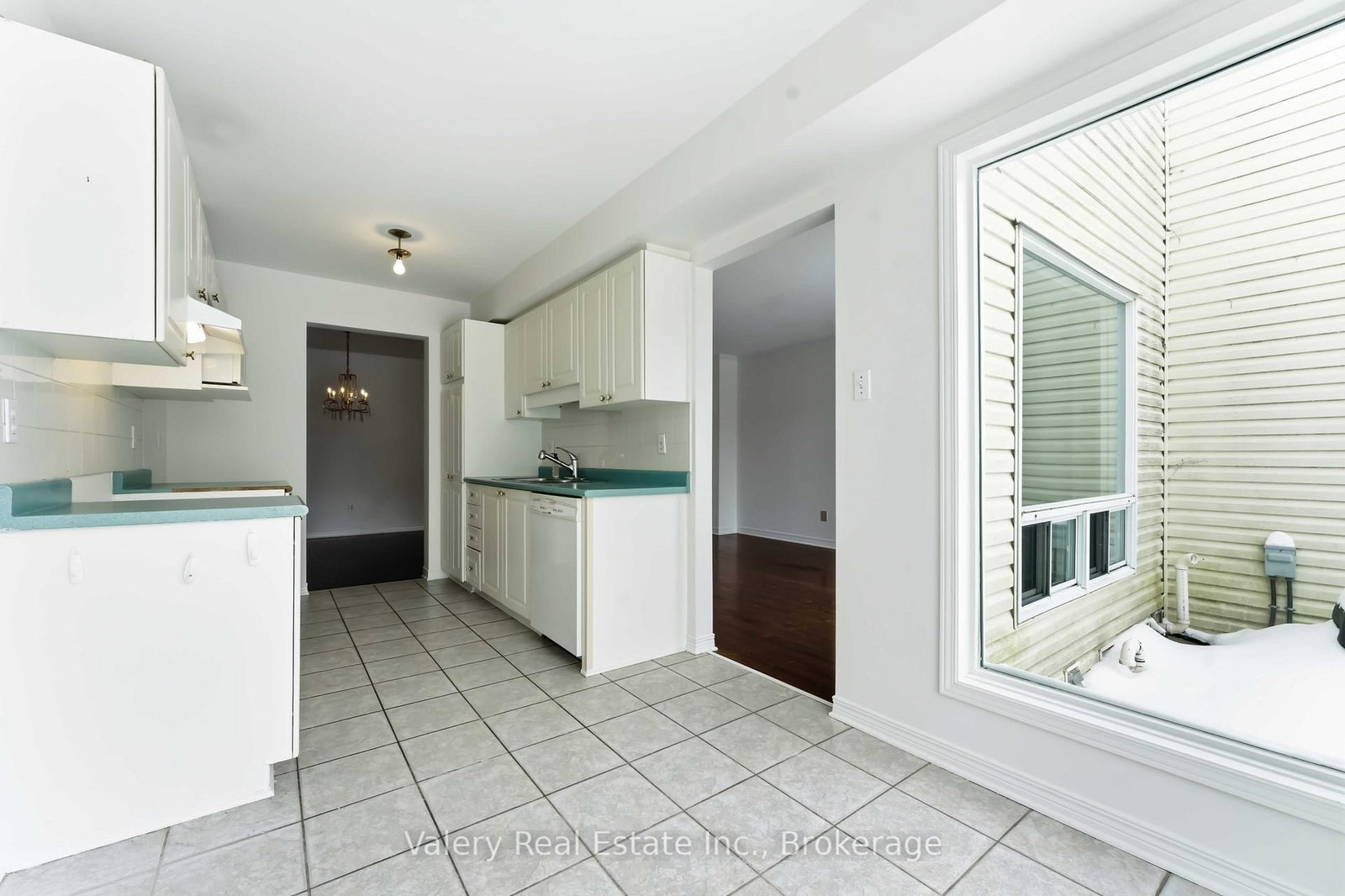 Townhouse for sale at 62 Astoria Crescent, Ottawa, Ontario, K2G 6E7 - Barrhaven East - MLS: X12825364