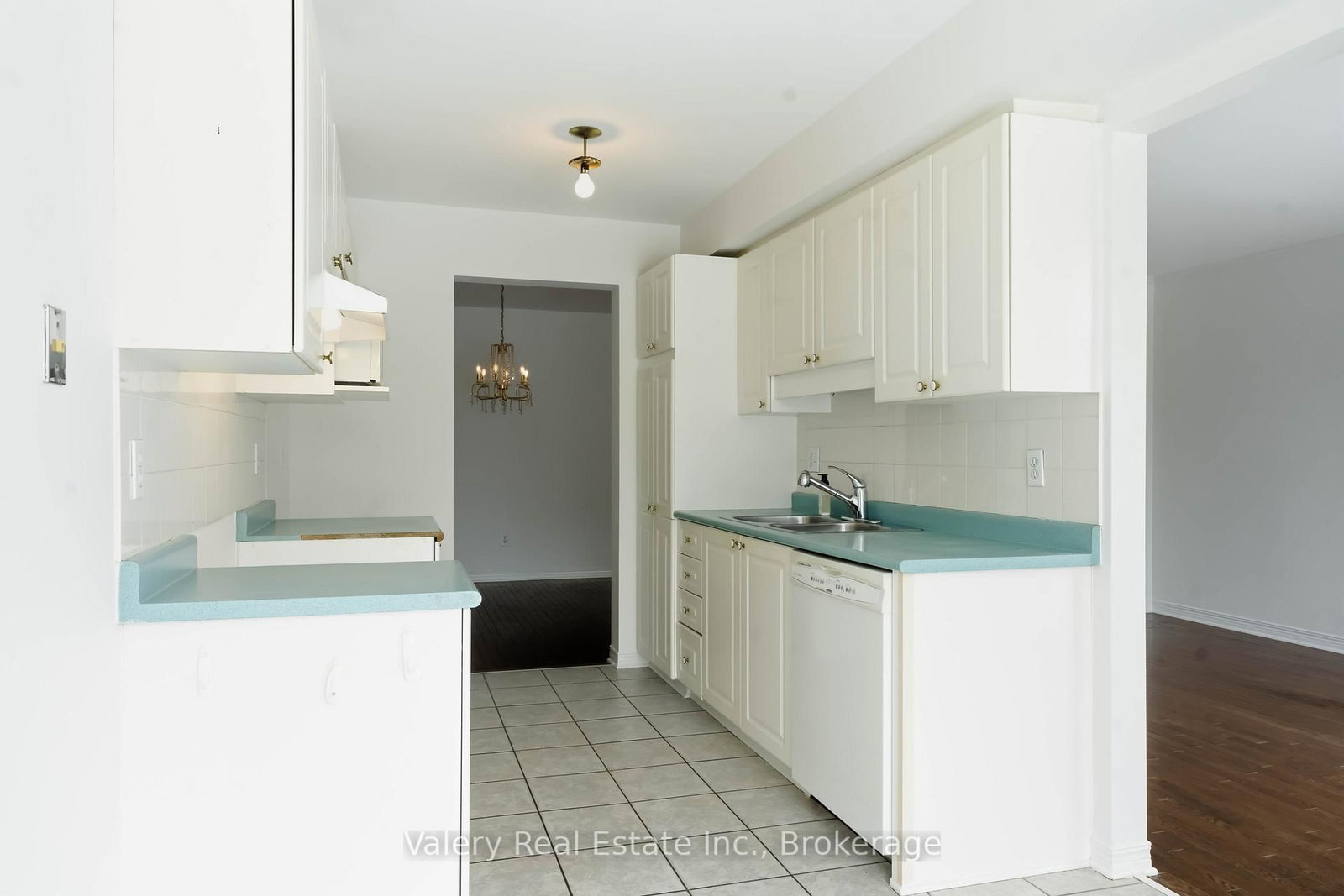 Townhouse for sale at 62 Astoria Crescent, Ottawa, Ontario, K2G 6E7 - Barrhaven East - MLS: X12825364