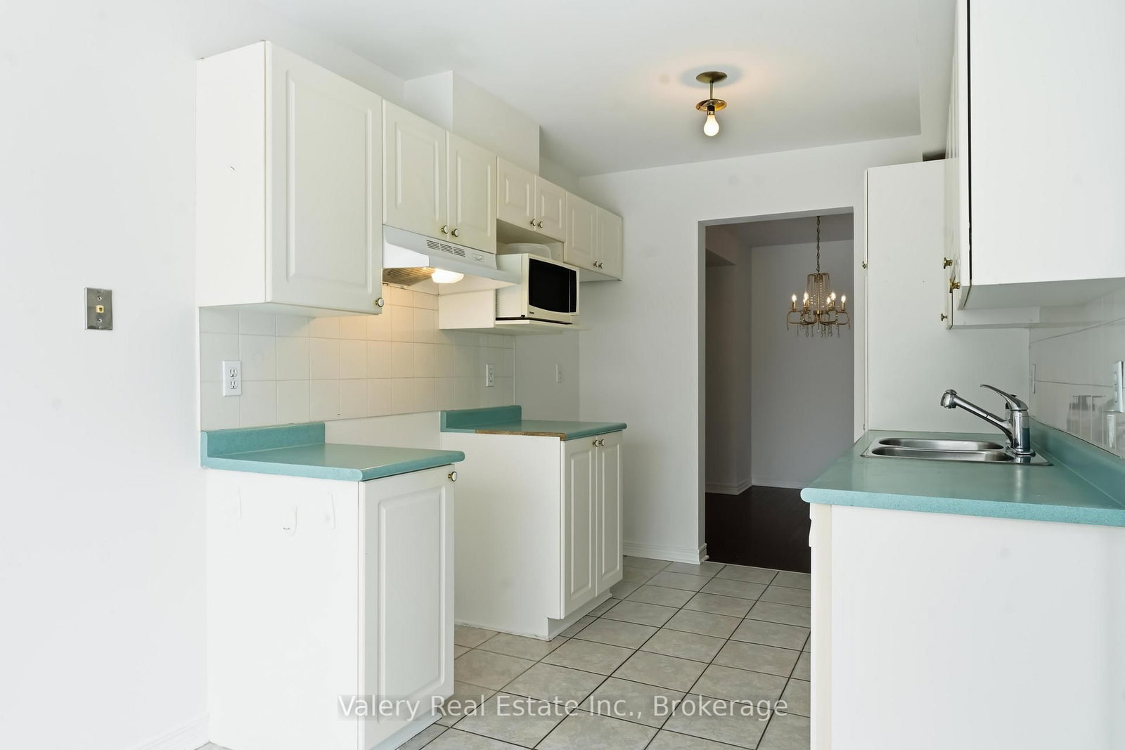 Townhouse for sale at 62 Astoria Crescent, Ottawa, Ontario, K2G 6E7 - Barrhaven East - MLS: X12825364