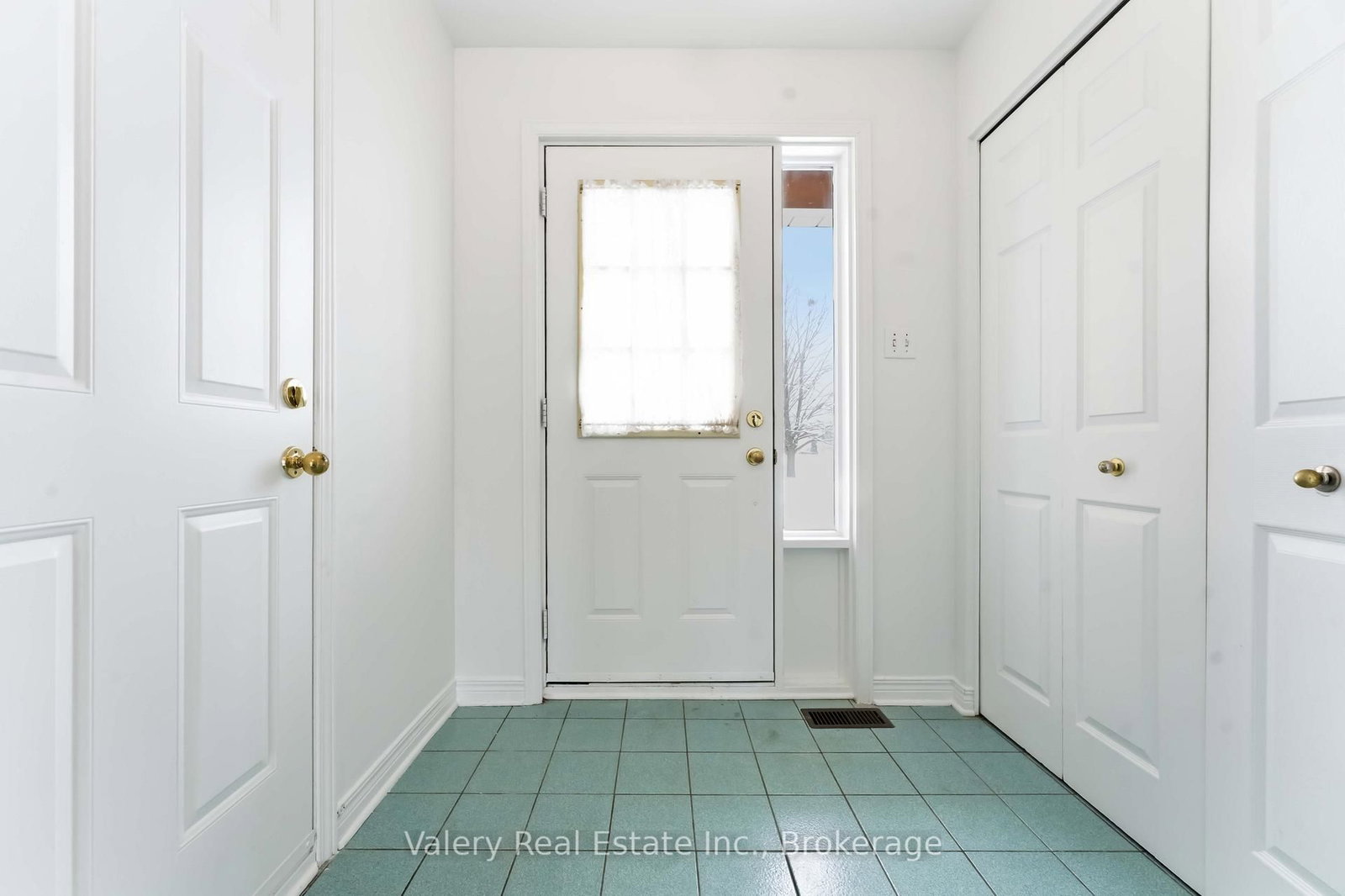 Townhouse for sale at 62 Astoria Crescent, Ottawa, Ontario, K2G 6E7 - Barrhaven East - MLS: X12825364