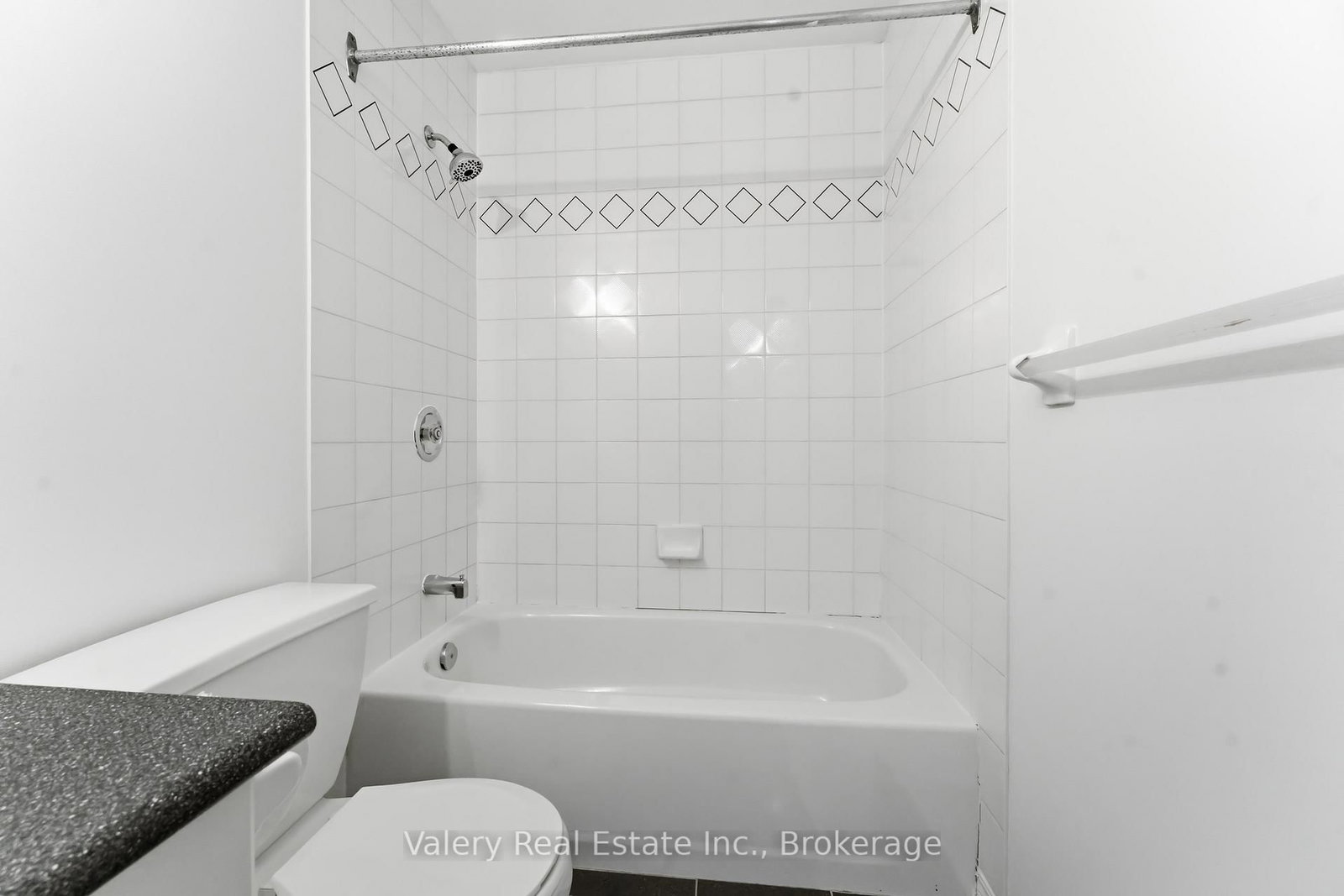 Townhouse for sale at 62 Astoria Crescent, Ottawa, Ontario, K2G 6E7 - Barrhaven East - MLS: X12825364