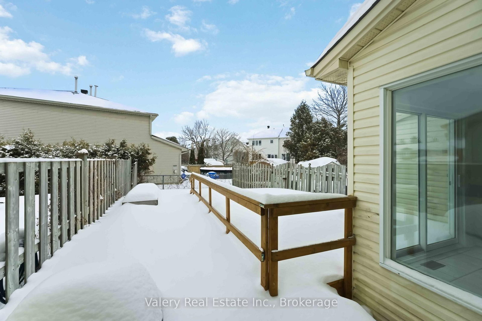 Townhouse for sale at 62 Astoria Crescent, Ottawa, Ontario, K2G 6E7 - Barrhaven East - MLS: X12825364