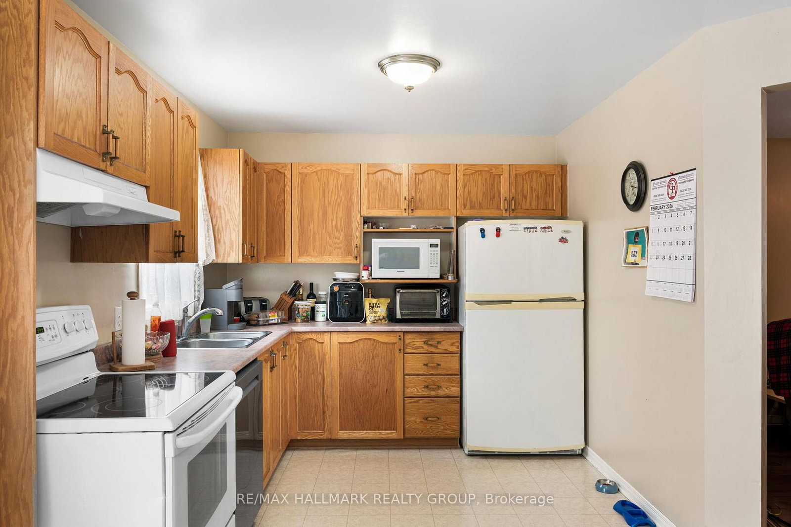 857 NW Nesting Way • Ottawa, ON photo 18