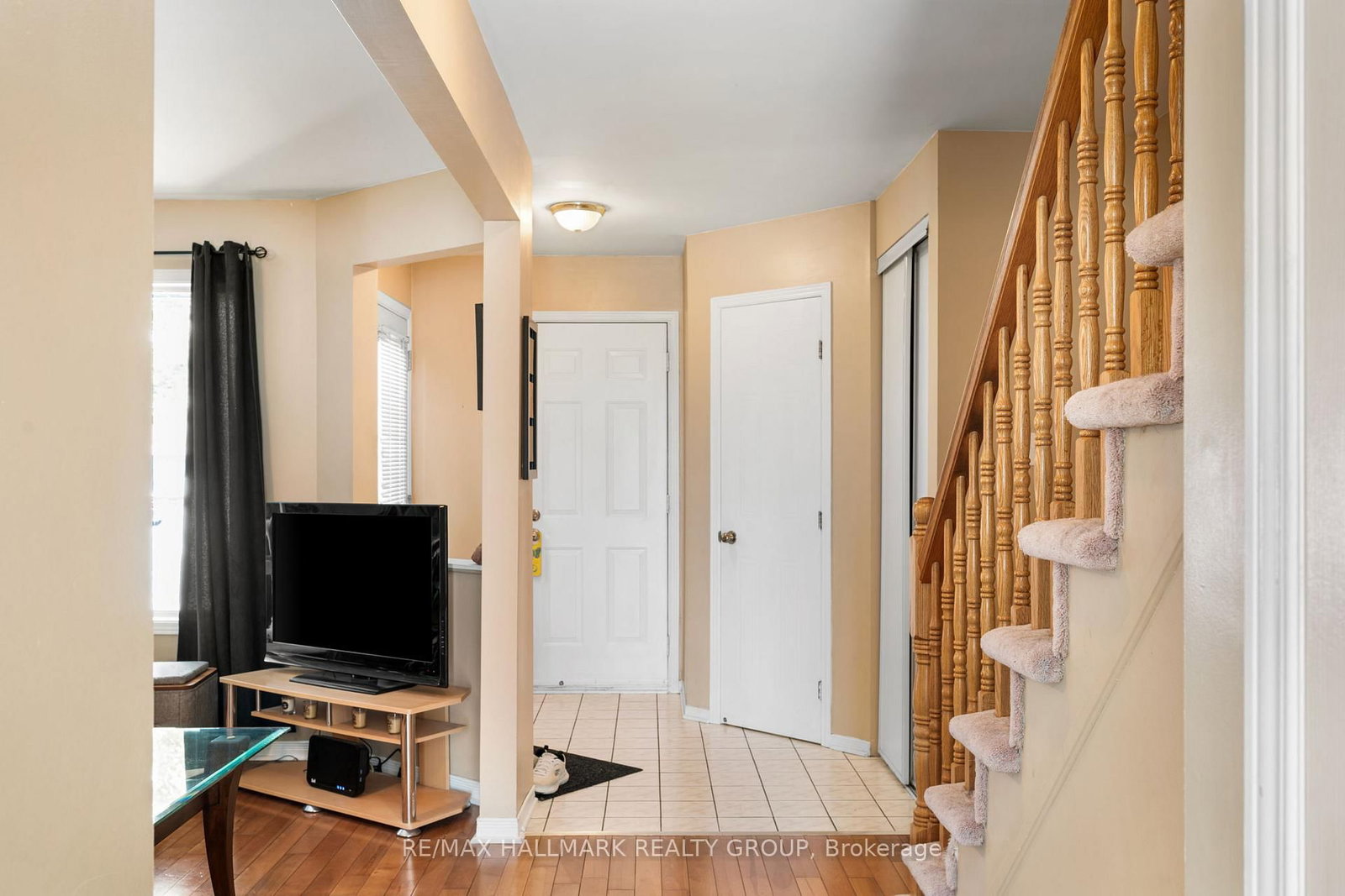 Townhouse for sale at 857 Nesting Way, Ottawa, Ontario, K4A 3X3 - Fallingbrook/Gardenway South - MLS: X12825792