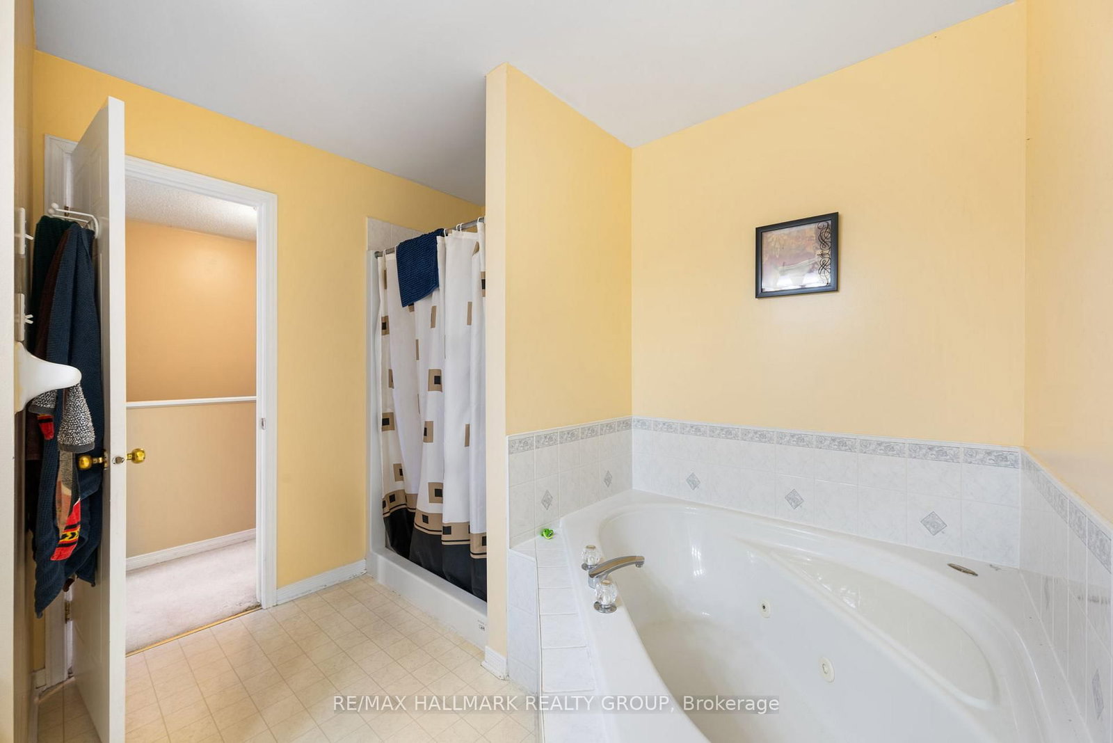 Townhouse for sale at 857 Nesting Way, Ottawa, Ontario, K4A 3X3 - Fallingbrook/Gardenway South - MLS: X12825792