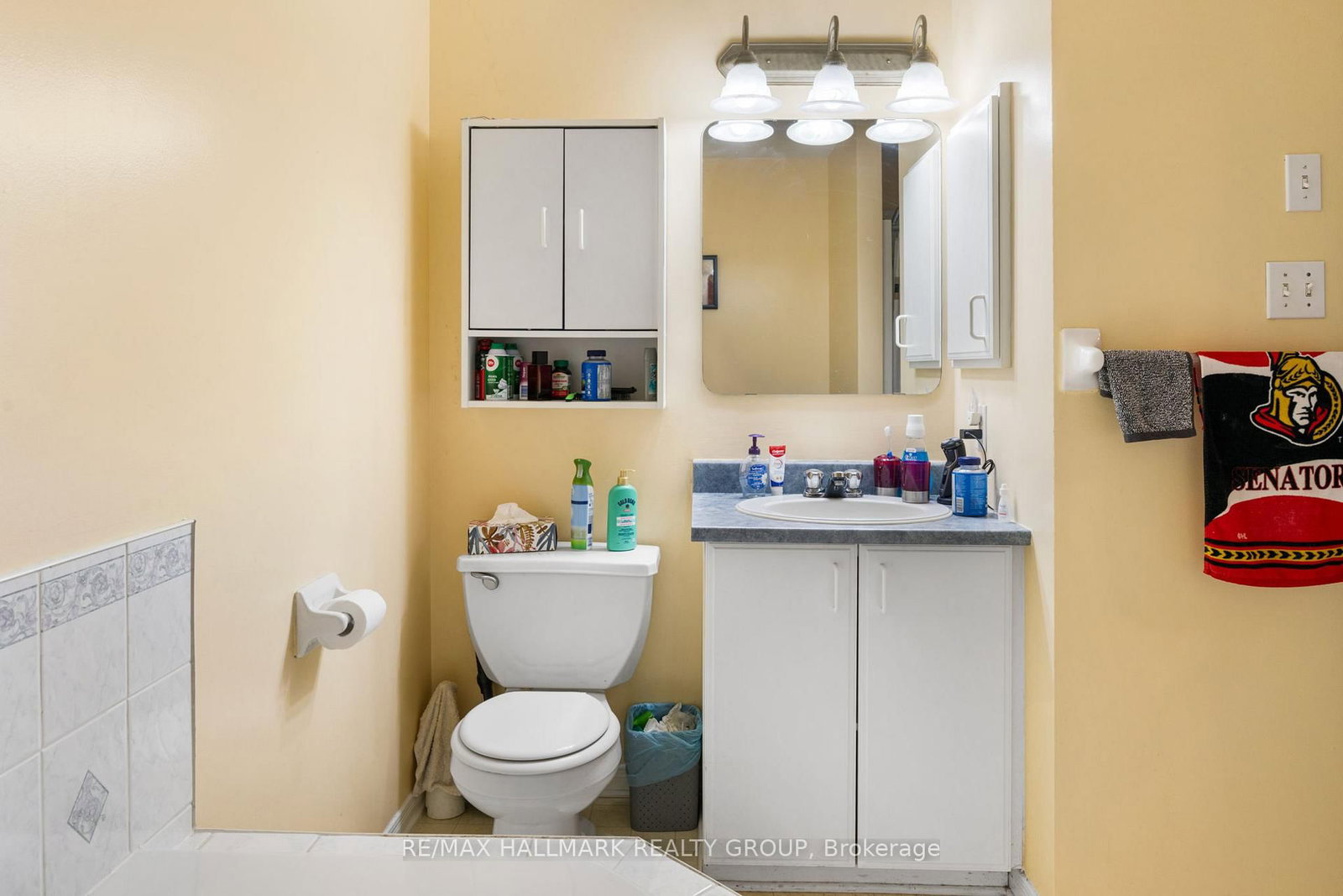 Townhouse for sale at 857 Nesting Way, Ottawa, Ontario, K4A 3X3 - Fallingbrook/Gardenway South - MLS: X12825792