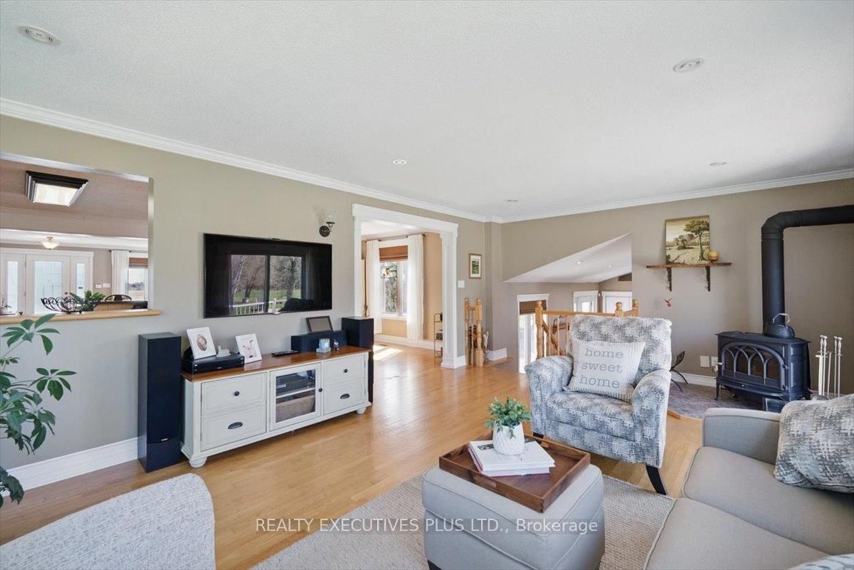 2935 Baseline Road • Clarence-Rockland, ON photo 14