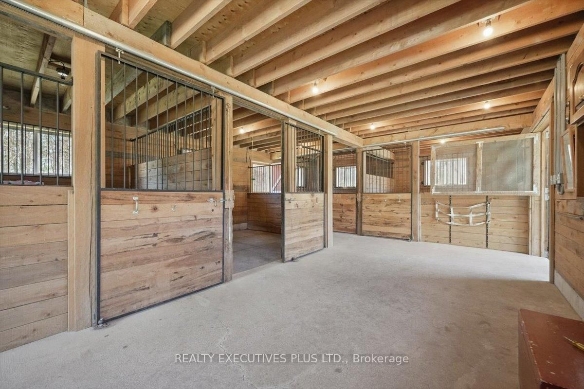 2935 Baseline Road • Clarence-Rockland, ON photo 38