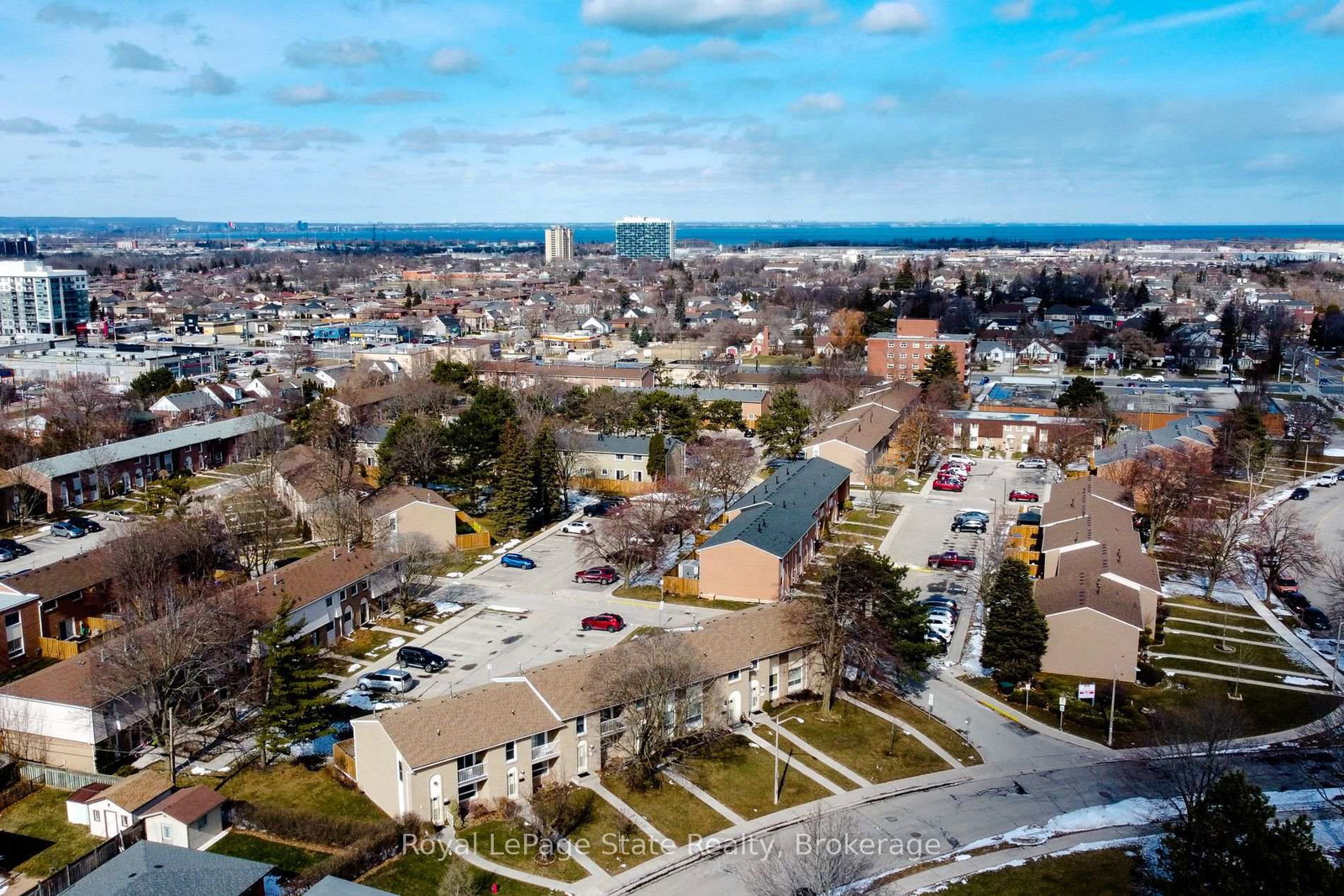 Townhouse for sale at 65-151 Gateshead Crescent, Hamilton, Ontario, L8G 3W1 - Stoney Creek - MLS: X12825974