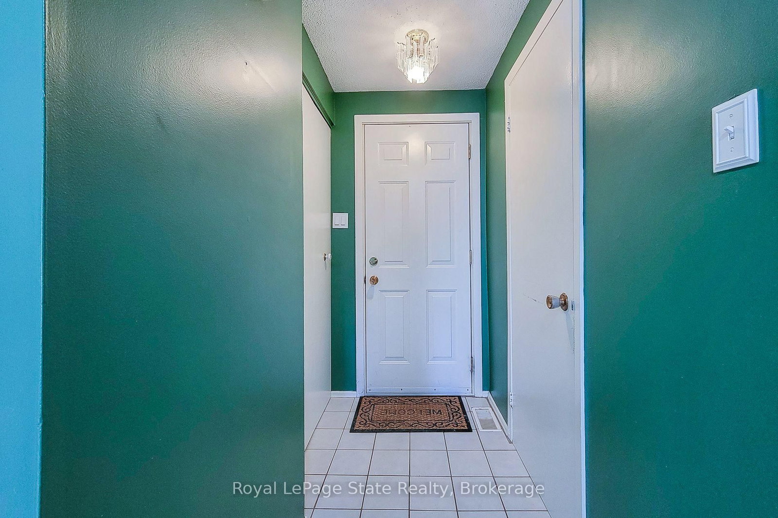 Townhouse for sale at 65-151 Gateshead Crescent, Hamilton, Ontario, L8G 3W1 - Stoney Creek - MLS: X12825974