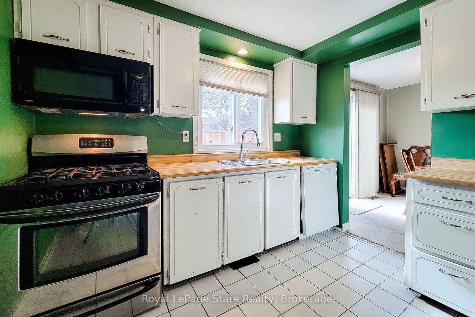 Townhouse for sale at 65-151 Gateshead Crescent, Hamilton, Ontario, L8G 3W1 - Stoney Creek - MLS: X12825974