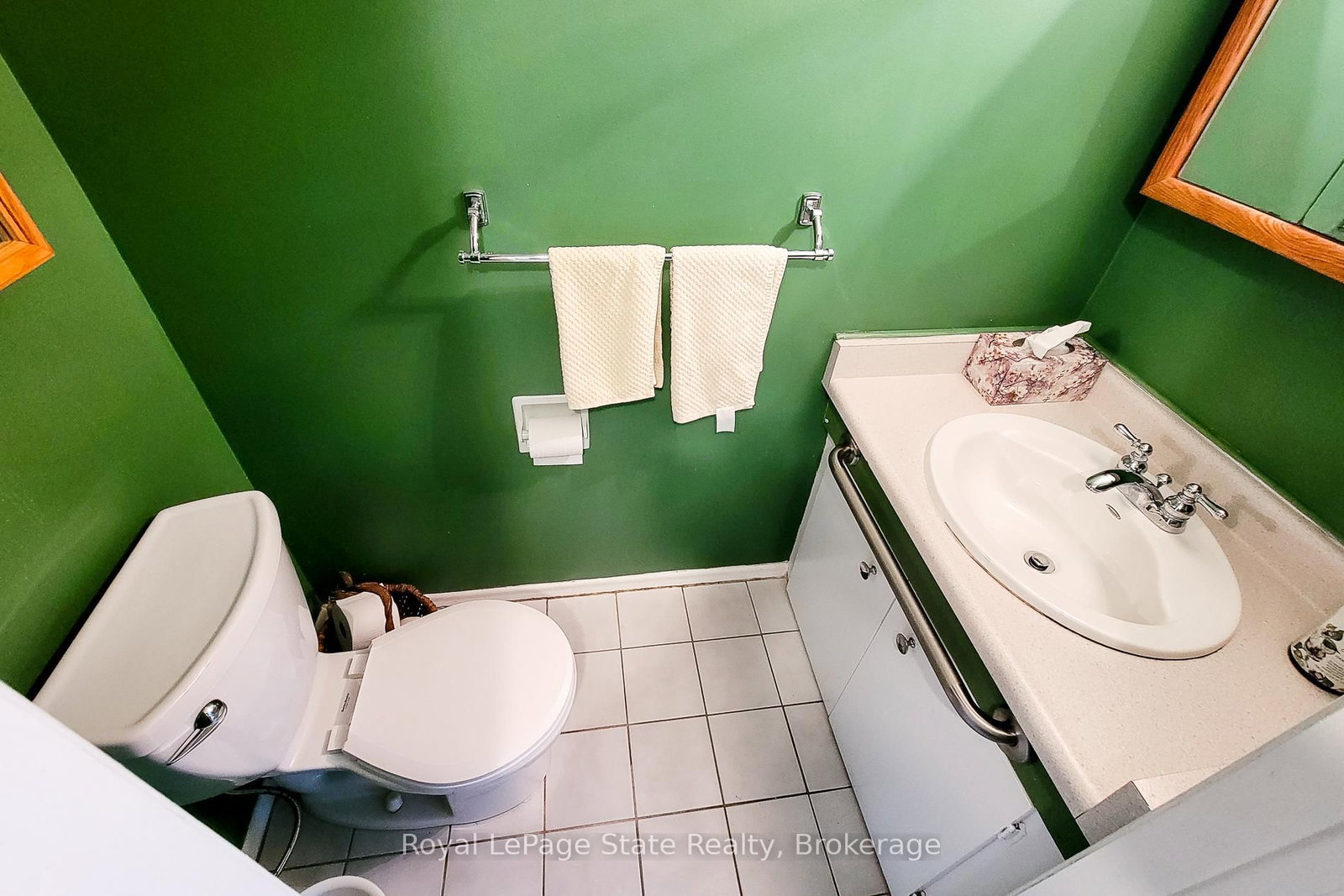 Townhouse for sale at 65-151 Gateshead Crescent, Hamilton, Ontario, L8G 3W1 - Stoney Creek - MLS: X12825974