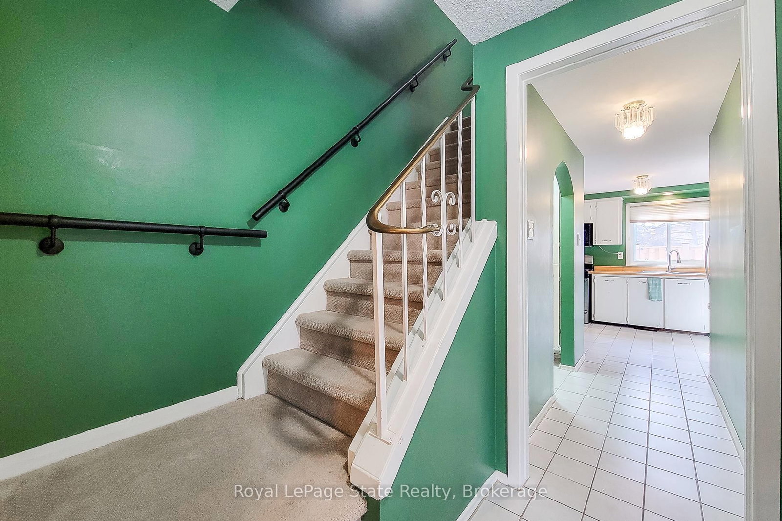 Townhouse for sale at 65-151 Gateshead Crescent, Hamilton, Ontario, L8G 3W1 - Stoney Creek - MLS: X12825974