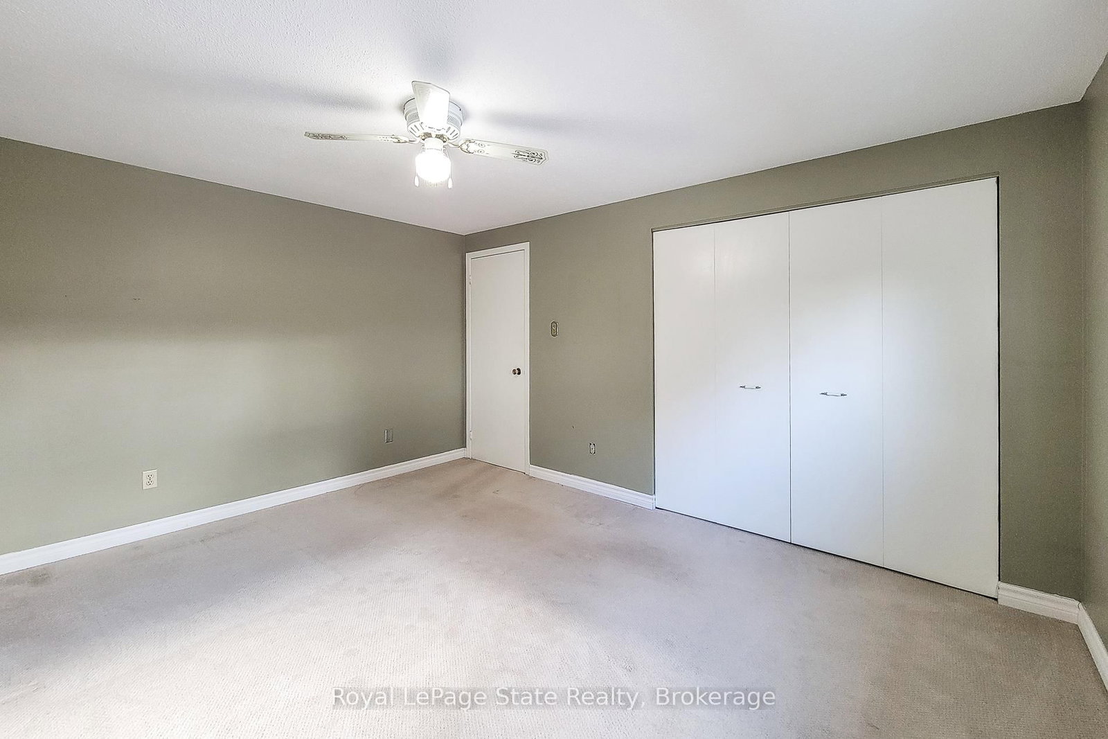 Townhouse for sale at 65-151 Gateshead Crescent, Hamilton, Ontario, L8G 3W1 - Stoney Creek - MLS: X12825974