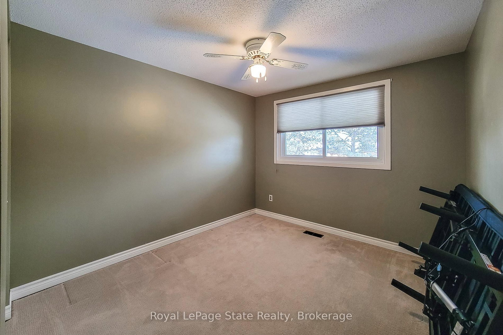 Townhouse for sale at 65-151 Gateshead Crescent, Hamilton, Ontario, L8G 3W1 - Stoney Creek - MLS: X12825974