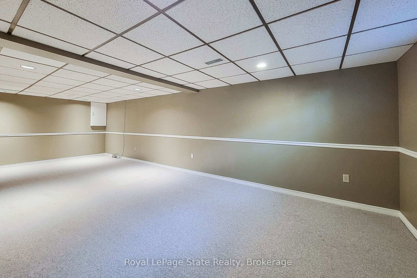 Townhouse for sale at 65-151 Gateshead Crescent, Hamilton, Ontario, L8G 3W1 - Stoney Creek - MLS: X12825974