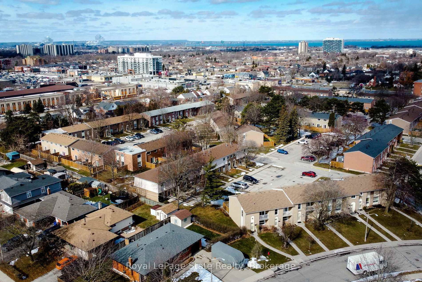 Townhouse for sale at 65-151 Gateshead Crescent, Hamilton, Ontario, L8G 3W1 - Stoney Creek - MLS: X12825974