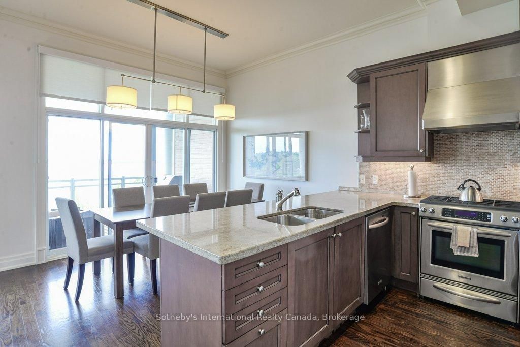 1869 MUSKOKA ROAD 118 W, Unit T202 (B2)