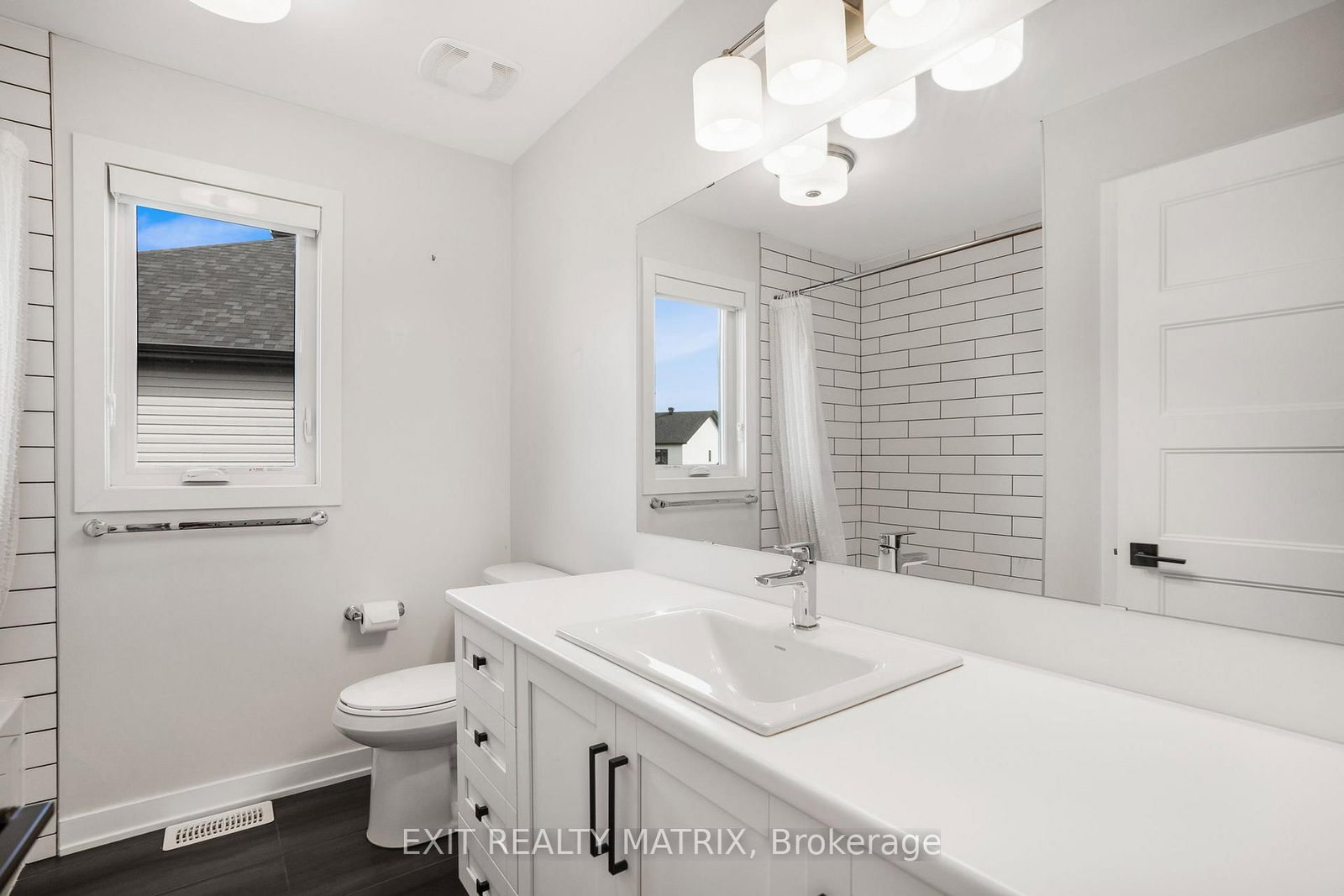 Detached House for sale at 1144 Avignon Street, Russell, Ontario, K0A 1W0 - Embrun - MLS: X12826538