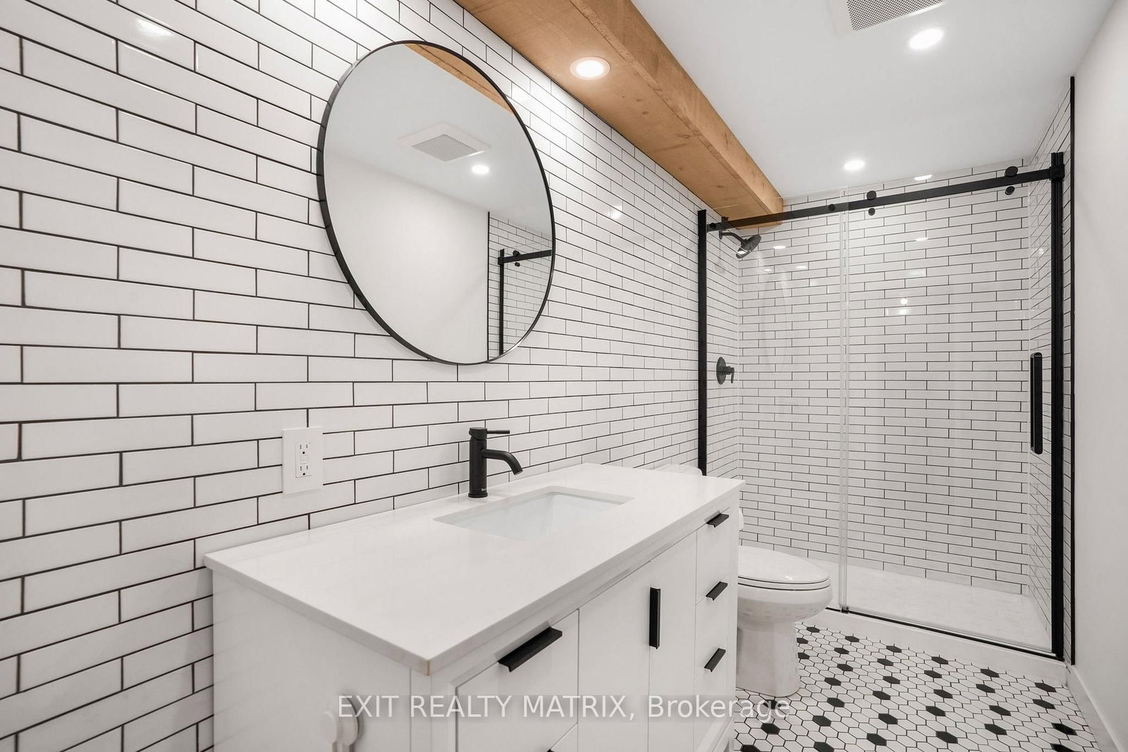 Detached House for sale at 1144 Avignon Street, Russell, Ontario, K0A 1W0 - Embrun - MLS: X12826538