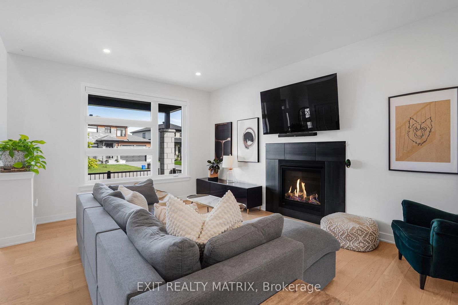 Detached House for sale at 1144 Avignon Street, Russell, Ontario, K0A 1W0 - Embrun - MLS: X12826538