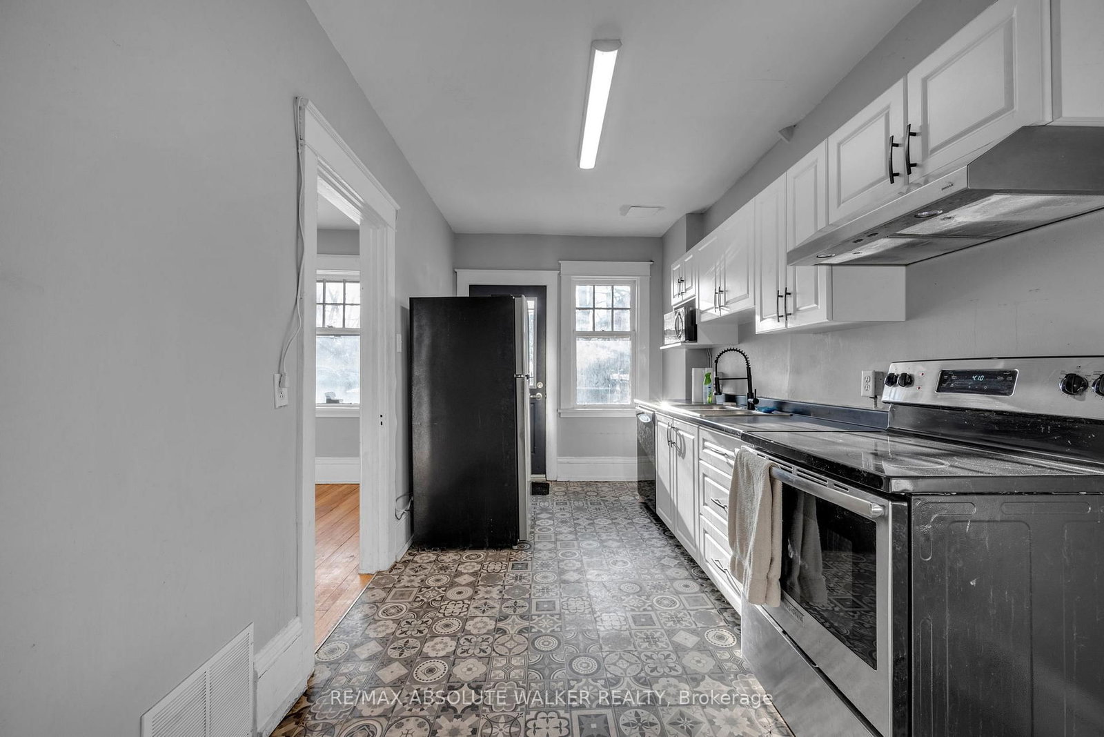 166/168 Main Street - Photo 13